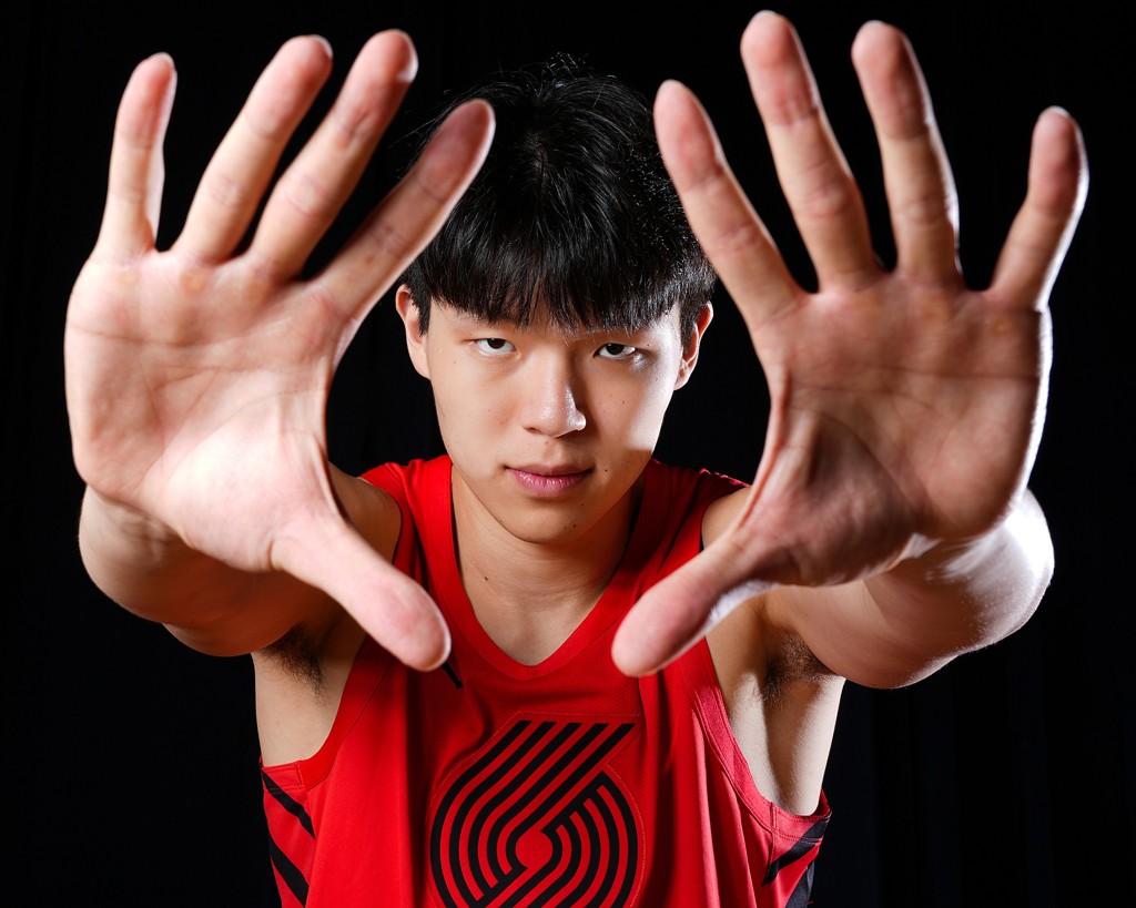 媒体人：杨瀚森上场时间可能不会太多 先累积经验 期待场均6分4板
